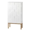 Armoire Collect 2010, Pieds en chêne