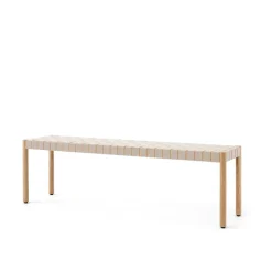 Banc Betty TK5, oak, assise en ruban de lin tressé naturel