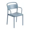 Chaise à accoudoirs Linear steel armchair, Pale blue