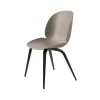 Chaise Beetle, Nouveau beige, support en hêtre teinté noir