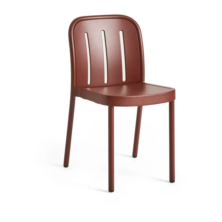 Chaise Deville, Iron red