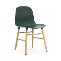 Chaise Form, green, pieds en chêne