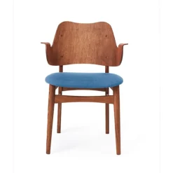 Chaise Gesture, assise revêtue de textile, Support en chêne huilé teck sea blue