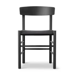 Chaise J39, Boulevard en hêtre laqué noir-svart canvas