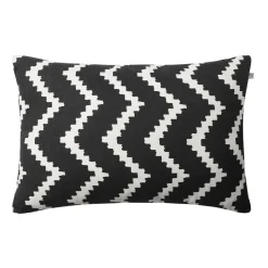 Coussin Ikat Sema, Black-off white