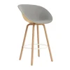 Fauteuil avec accoudoirs Mat Bar Armchair habillé sur le devant 75 cm, Remix 133-hemp-beech-cream steel
