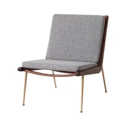 Fauteuil Boomerang HM1, tissu hallingdal 130 gris, pieds en noyer huilé