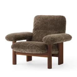 Fauteuil Brasilia, Walnut-Root sheepskin