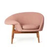 Fauteuil Fried Egg, tissu canvas 614 pale rose, pieds en teck huilé