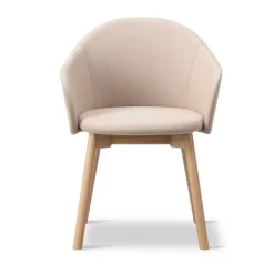 Fauteuil Gomo Armchair à piètement en bois, Blazer CUZ47 Fairfield-chêne laqué
