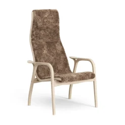 Fauteuil Lamino chêne pigmenté blanc/peau de mouton, Sahara (marron nougat)