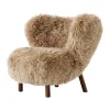 Fauteuil Little Petra VB1, Noyer huilé-Sheepskin honey