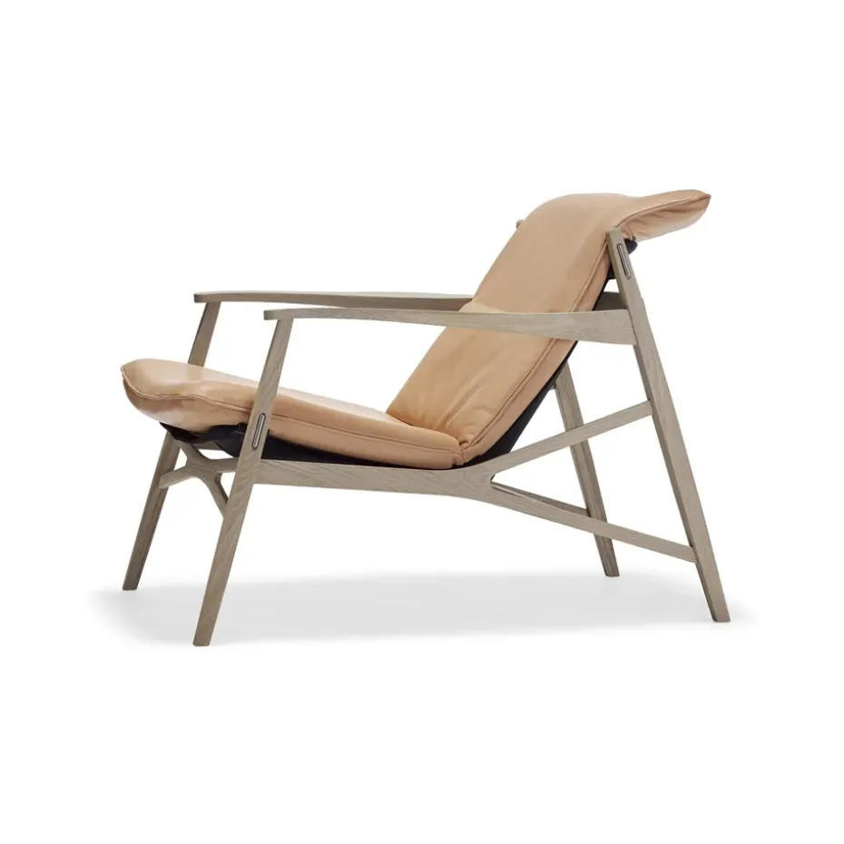 Fauteuil lounge Link, cuir naturel, chêne huilé blanc, toile noire
