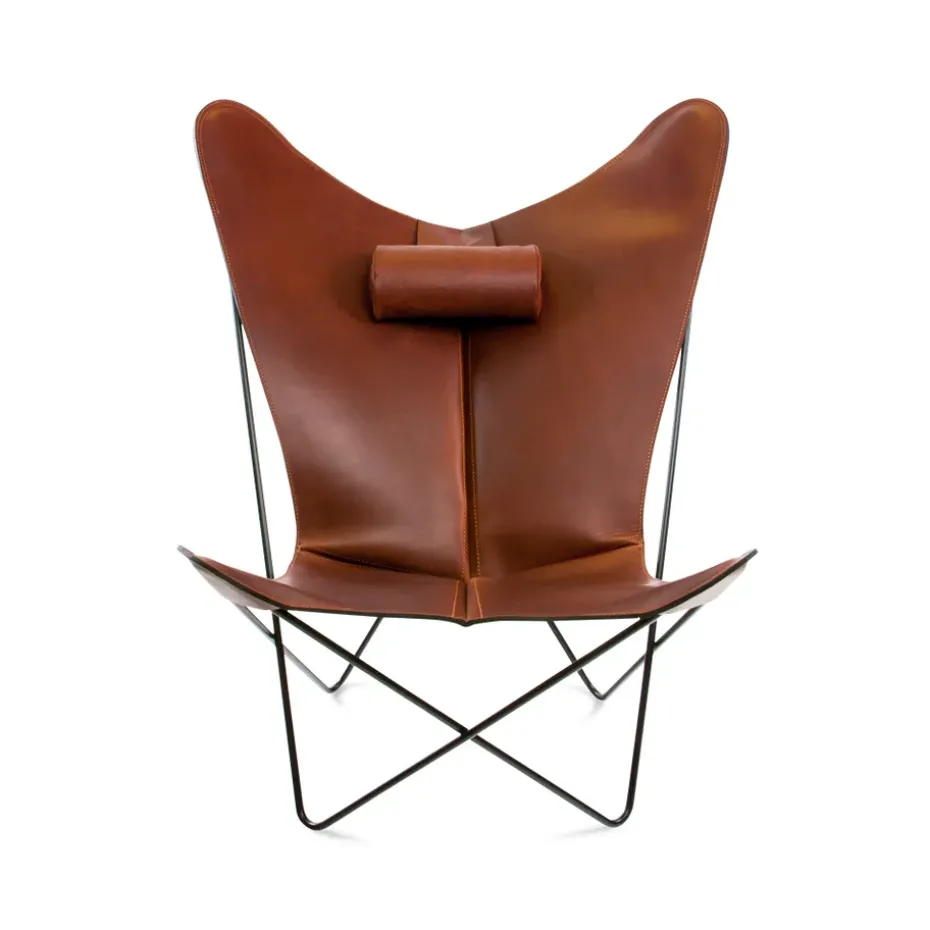 Fauteuil papillon KS Chair, cuir cognac, support noir