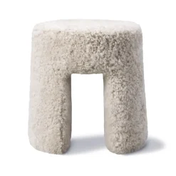 Pouf Sequoia, Peau de mouton Moonlight