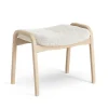 Repose-pieds Lamino, peau de mouton offwhite, hêtre laqué nature