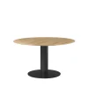 Table à manger Gubi 2.0, oak, ø130, structure noire