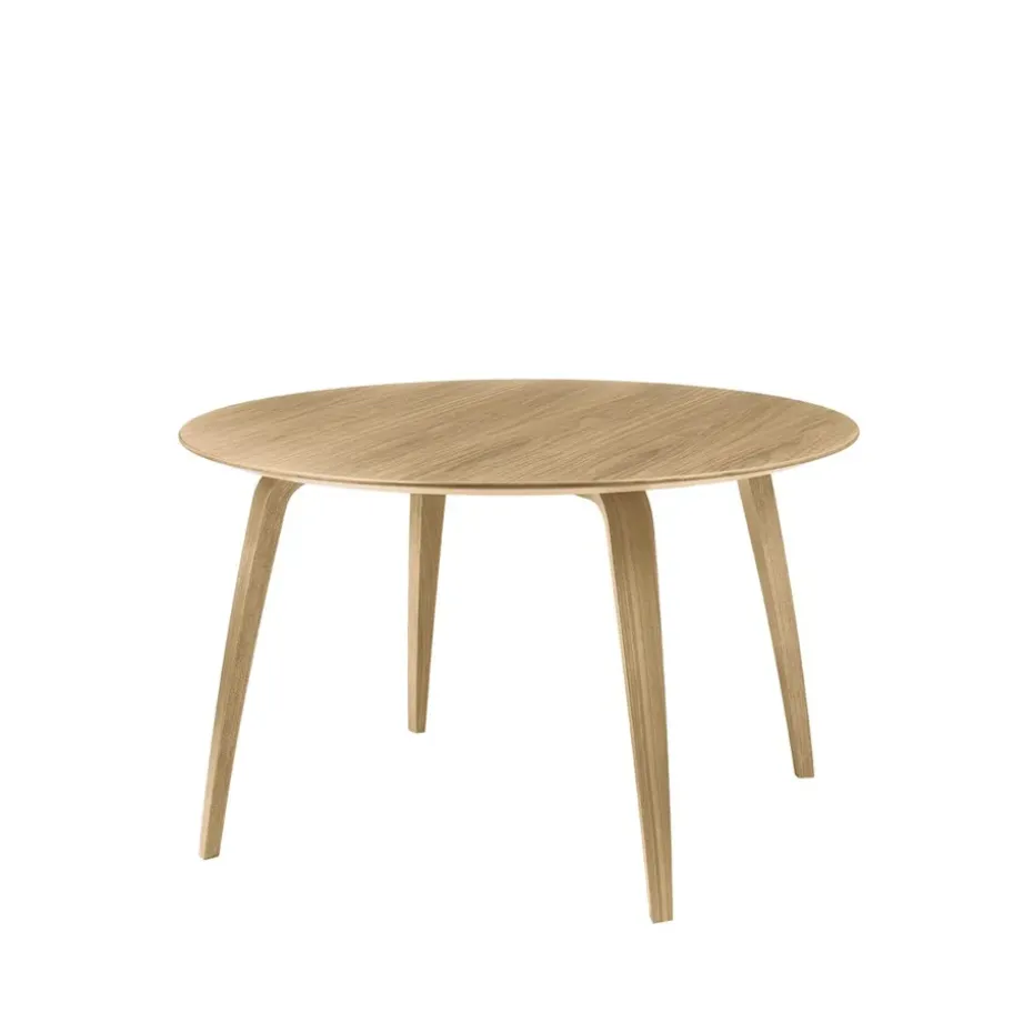 Table à manger Gubi ronde, oak