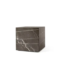 Table basse Plinth, brown, cube
