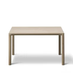 Table d’appoint Piloti 6725, Chêne laqué-hauteur 41 cm
