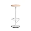 Tabouret de bar Orbit haut, laqué blanc mat, cuir marron clair